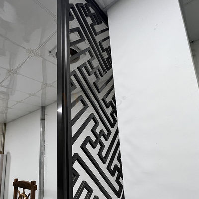 Schwarzer, mattierter Edelstahl-Trennwand-Raumteiler, modernes Design