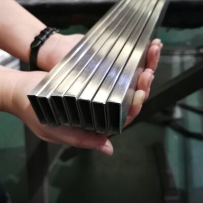 Austenitische Stahllegierung mit hoher Wärmebeständigkeit für 12 mm und 24 mm dickes Glas