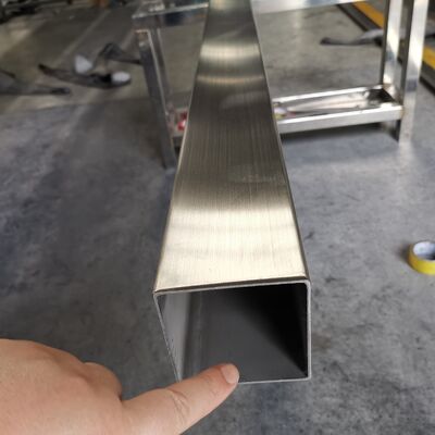10 × 10 mm bis 200 × 200 mm Edelstahl-Quadrat- und Rechteckröhren mit einer Wandstärke von 1,5 bis 5,0 mm für Bau- und Geländer
