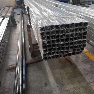 10 × 10 mm bis 200 × 200 mm Edelstahl-Quadrat- und Rechteckröhren mit einer Wandstärke von 1,5 bis 5,0 mm für Bau- und Geländer